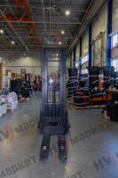 Самоходный штабелер PS15 Triplex mast (FFL, В-4300мм) HV Market