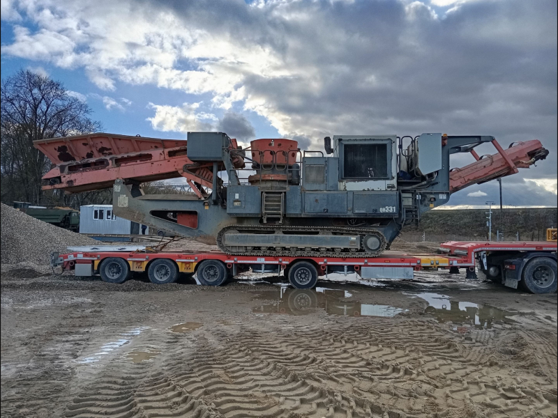 ДРОБИЛКА Sandvik QH331 HV Market