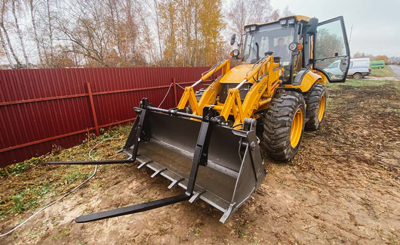 Вилы откидные паллетные Impulse PF2000 на ковш Redstar T17,5/24 HV Market
