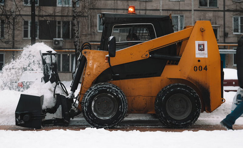Шнекороторный снегоочиститель Impulse SR1850 на мини-погрузчик Cat HV Market