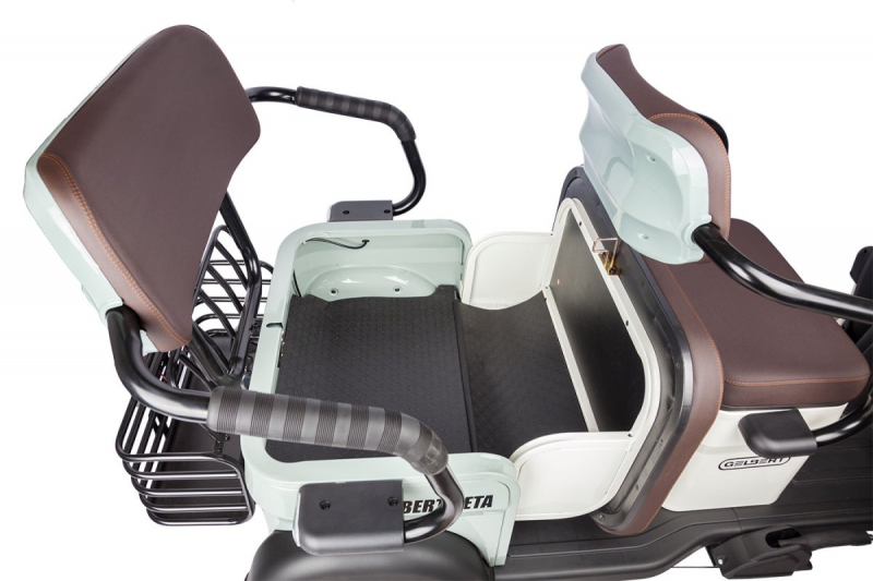 Электротрицикл Rutrike Gelbert Beta 48V/60V 800Вт Серебристо-белый HV Market