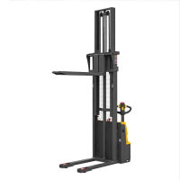 Штабелер самоходный CDD15R-E (N) (1500 кг; 3,5 м; 24В / 105Ач) SMARTLIFT HV Market