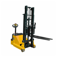 Штабелер самоходный c противовесом MBB09 (900 кг; 3 м; 24В / 100Ач) SMARTLIFT HV Market