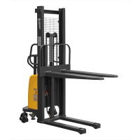 Штабелер с электроподъемом SPN 1516 (1500 кг, 1,6 м, 12В / 120Ач) SMARTLIFT HV Market
