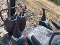 Мини-экскаватор QUADTRAC E13J PRO HV Market