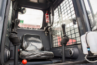 Мини-погрузчик QUADTRAC SSL85 (850 кг 2023 год) HV Market