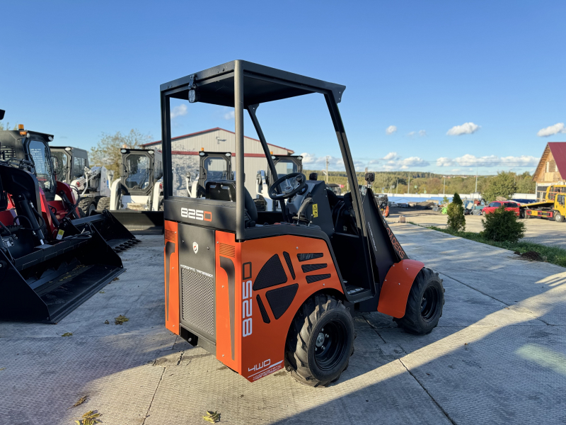 Мини-погрузчик CASTLOADERS 825D ИТАЛИЯ (Кабина LUXARY) HV Market