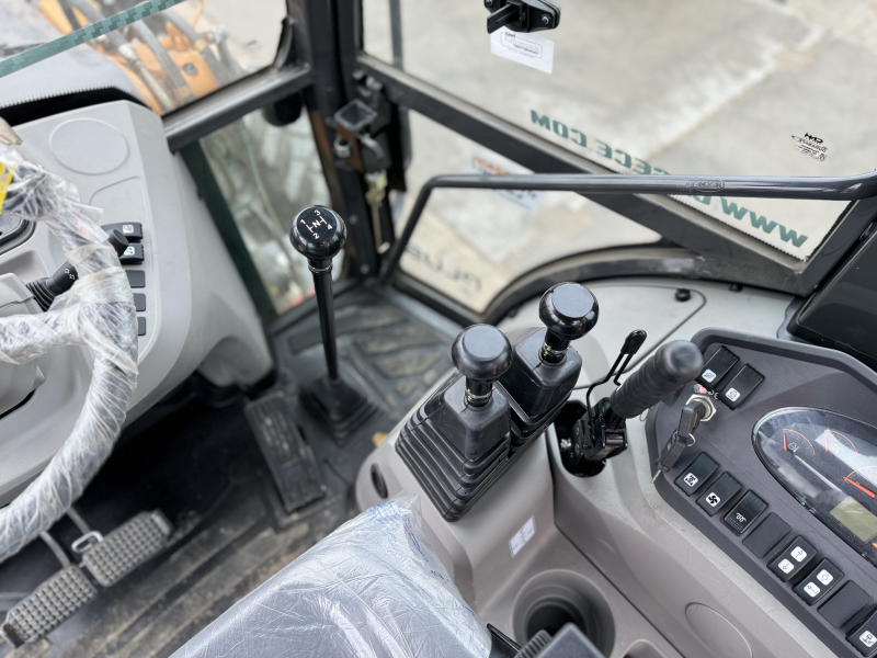 Экскаватор-погрузчик CASE 770 EX PLUS HV Market