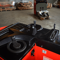 Самоходная электрическая тележка TX50 OXLIFT 5000 кг HV Market