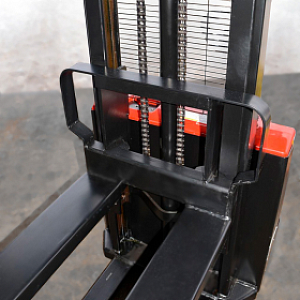 Самоходный штабелер OXLIFT AX12 3500 мм 1200 кг HV Market